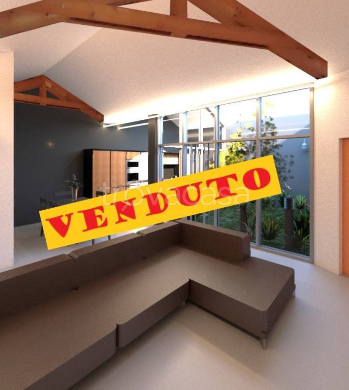 Loft in vendita a Oggiona con Santo Stefano via Alessandro Manzoni