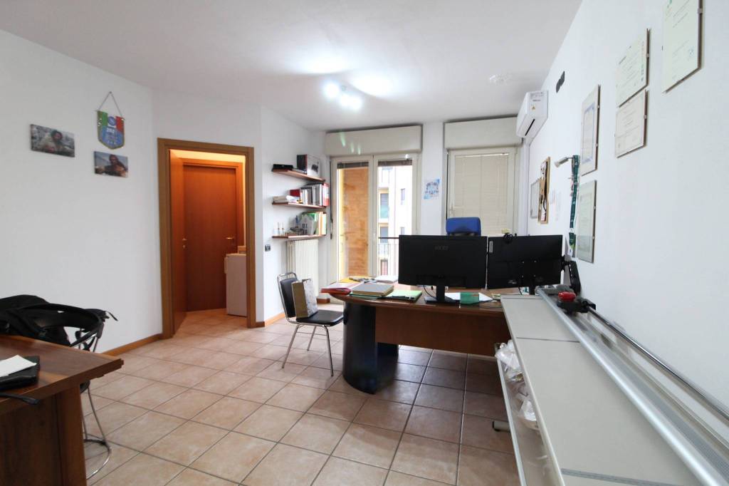 Appartamento in vendita a Cantù via Milano