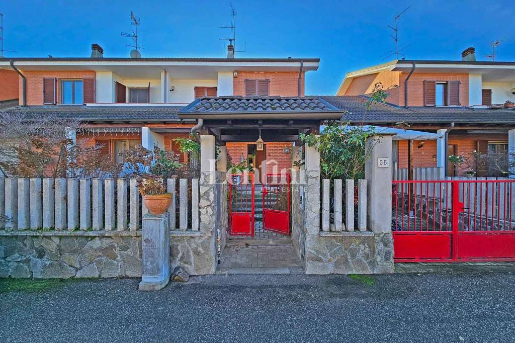 Villa in vendita a Villanova Monferrato via Torino, 55