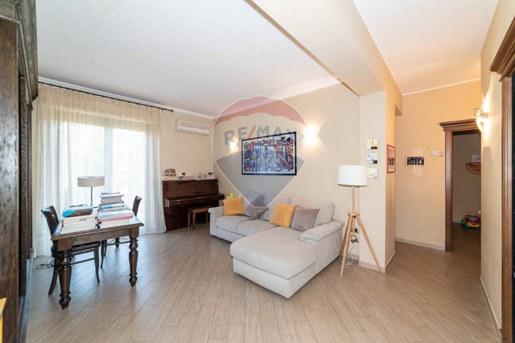 Appartamento in vendita a Catania via Messina, 449