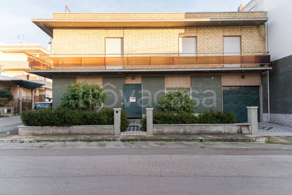 Villa in in vendita da privato a Carovigno via Ada Negri, 20