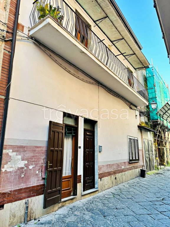 Appartamento in vendita ad Aversa via Felice Pommella