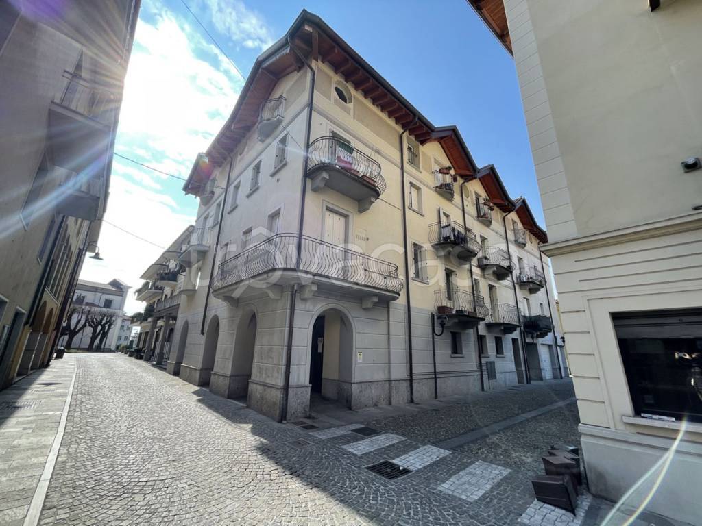 Appartamento in vendita a Capriolo via Vittorio Emanuele, 39