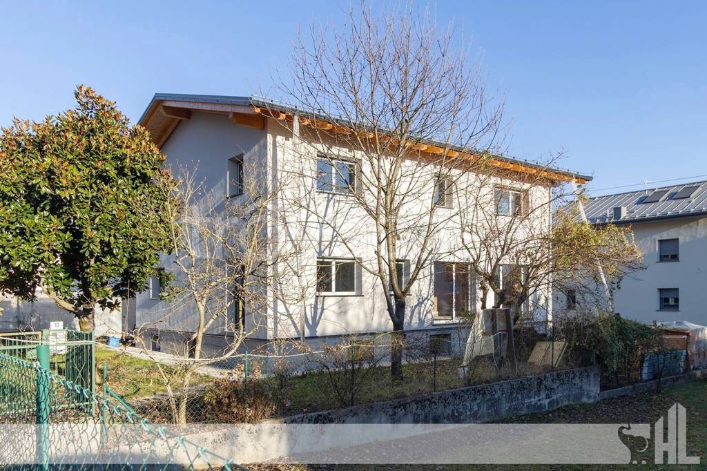 Villa in vendita a Belluno via Pietro Trois, 10