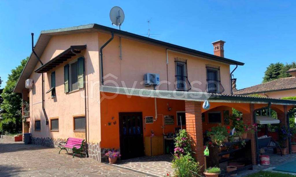 Villa all'asta a Borghetto Lodigiano via Antonio Gramsci, 13