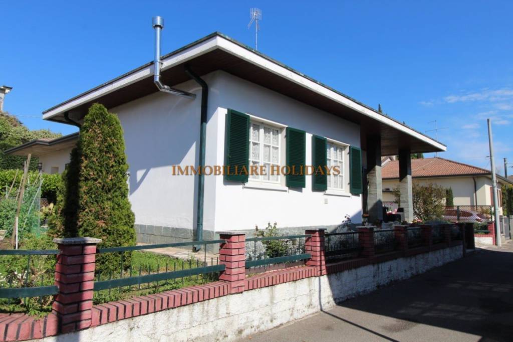 Villa a Schiera in vendita a Peschiera del Garda via Pacengo, 25