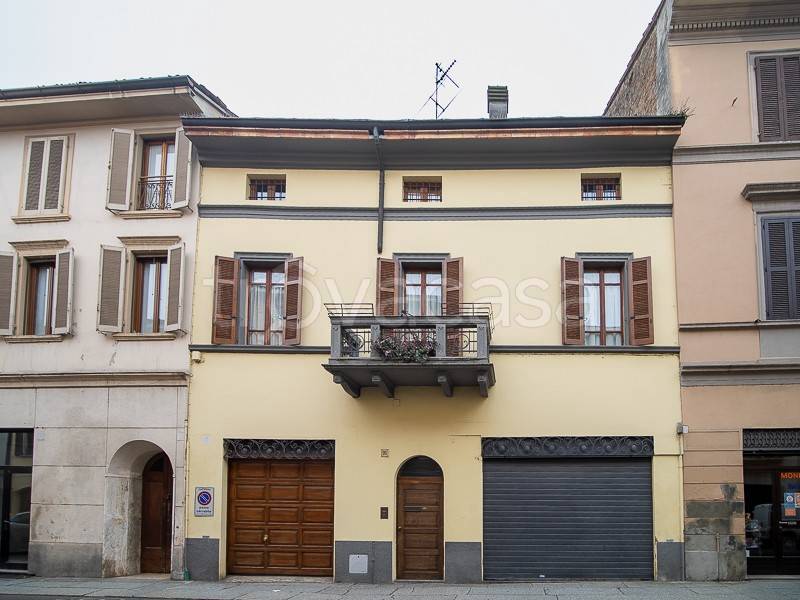 Casa Indipendente in vendita a Cremona corso Pietro Vacchelli