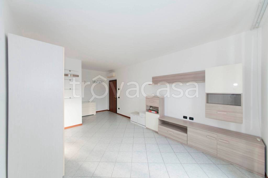 Appartamento in vendita a Gorgonzola via Roma, 4