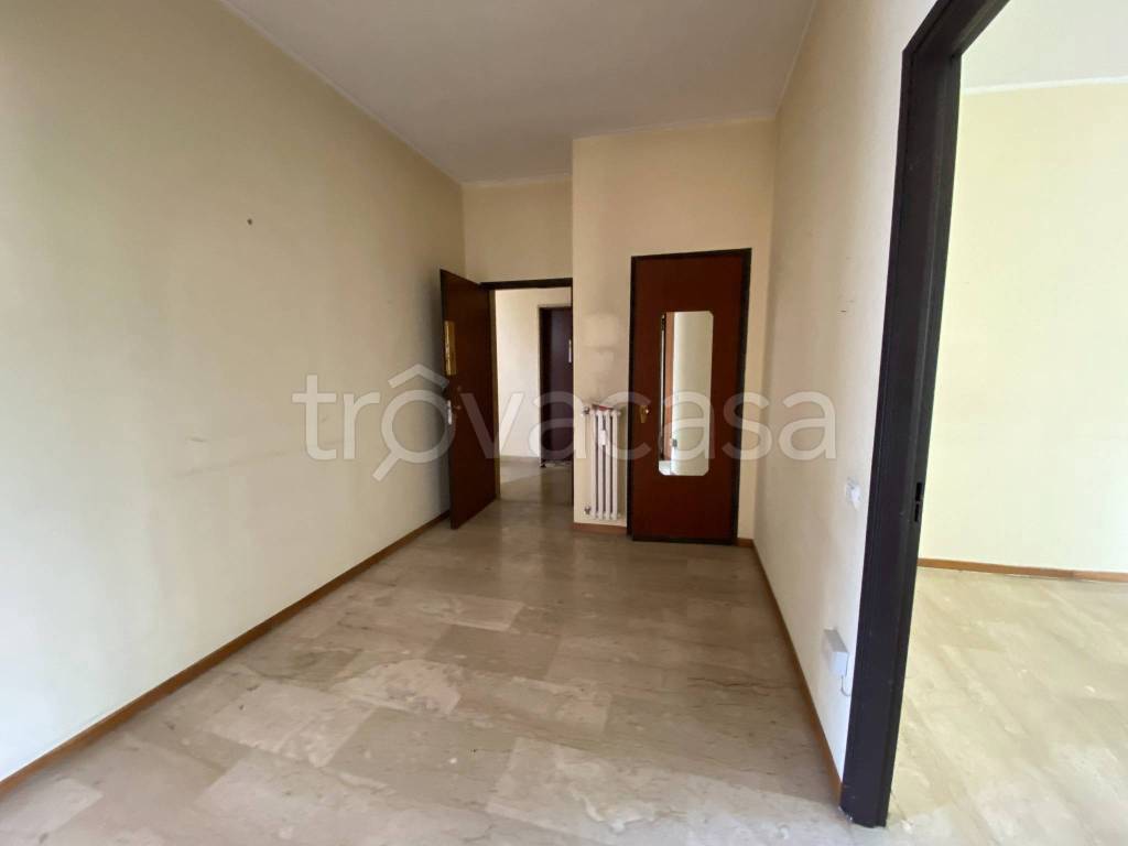 Appartamento in vendita a Legnano via Stelvio, 2A