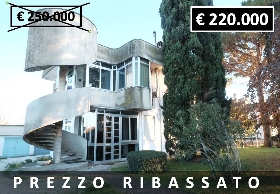 Villa Bifamiliare in vendita a Correzzola via Roma