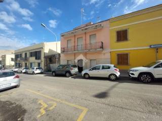 Casa indipendente in vendita a porto torres via e. sacchi, 21