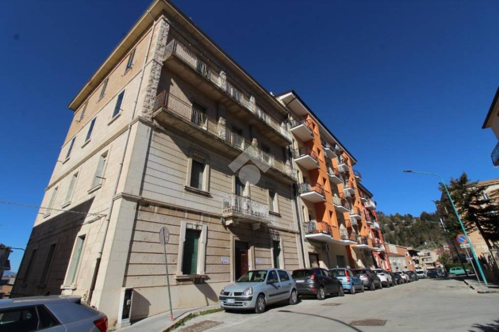 Appartamento in vendita a Campobasso via Genova, 25