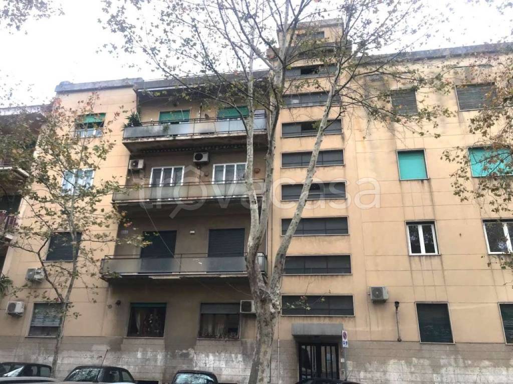 Appartamento in vendita a Reggio di Calabria viale Giovanni Amendola