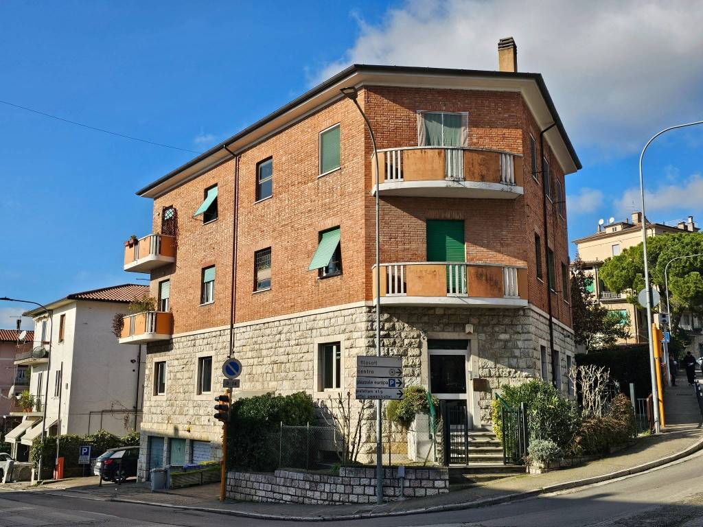 Appartamento in vendita a Perugia via della Pallotta, 36