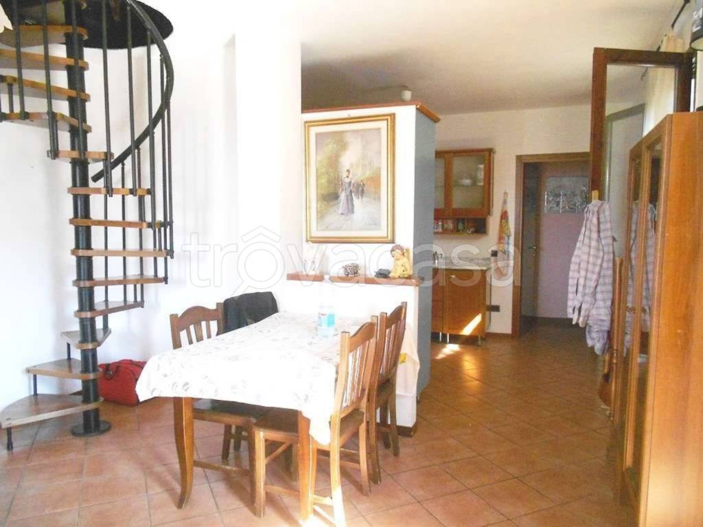 Appartamento in vendita a Serramazzoni via Giardini Sud, 19
