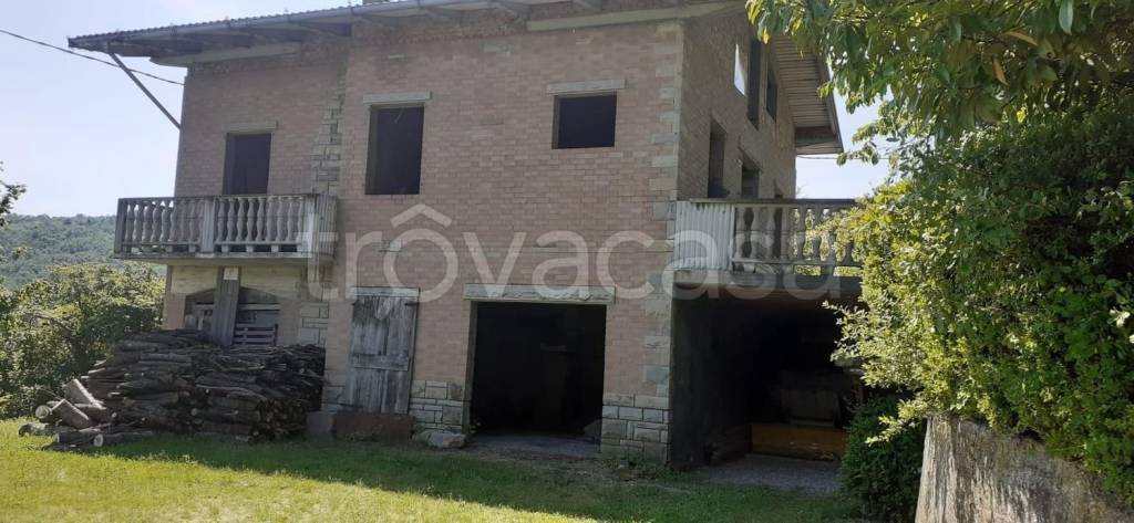 Villa in vendita a Serramazzoni via XXIV Maggio, 8