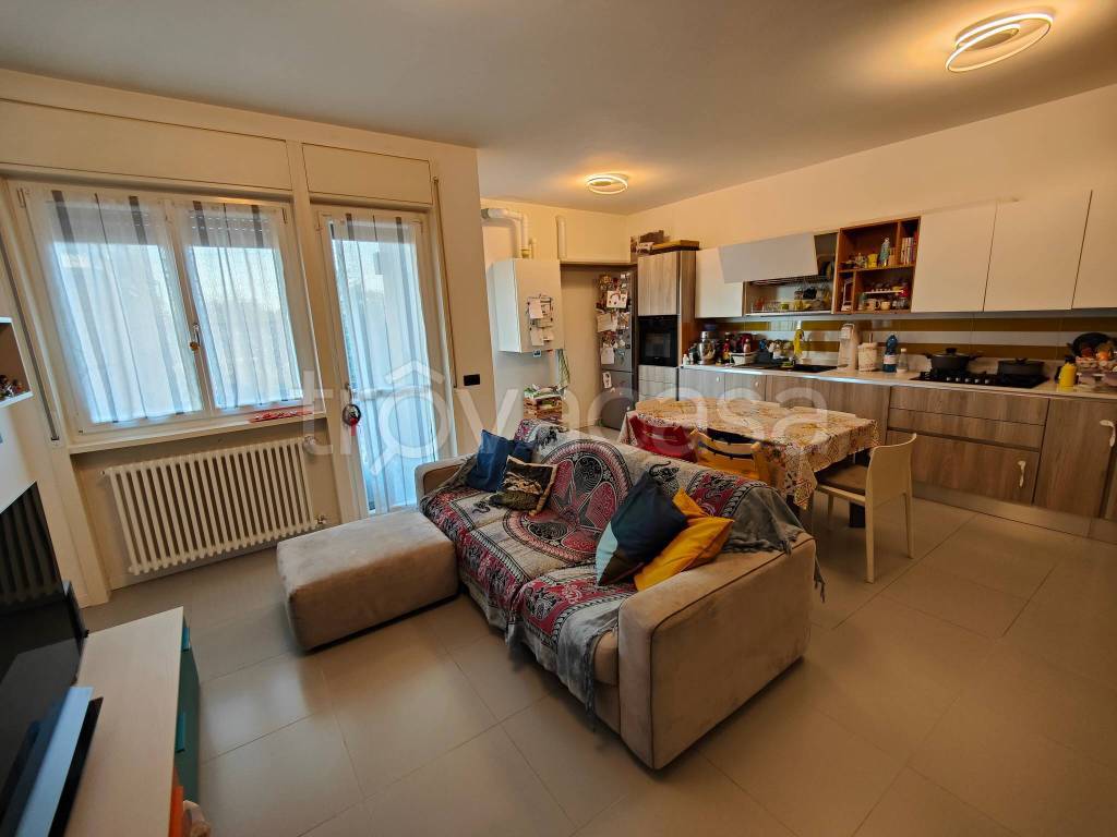 Appartamento in vendita a Novara strada Privata Farlochetti, 39