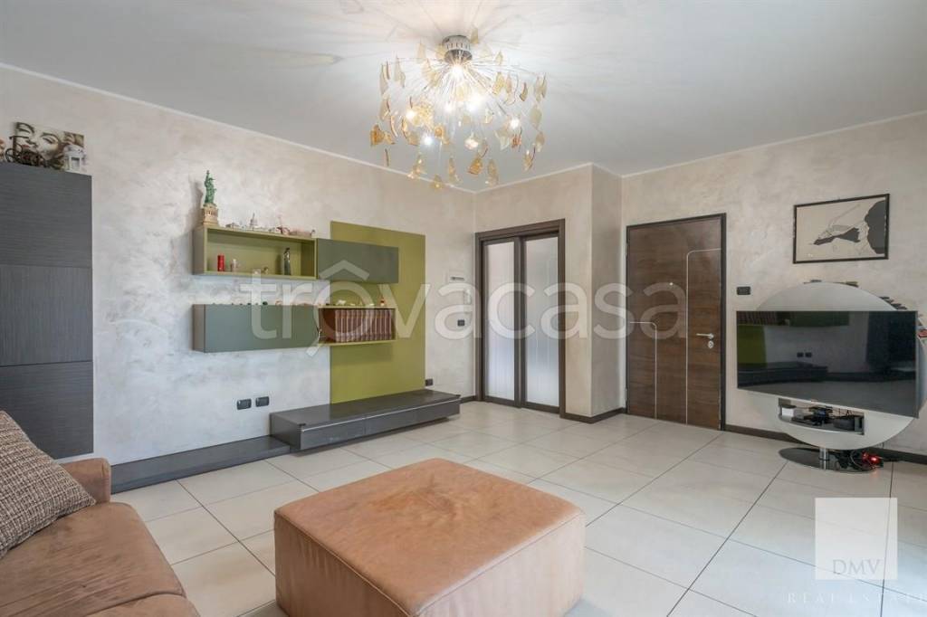 Appartamento in vendita a Pessano con Bornago corso europa, 46