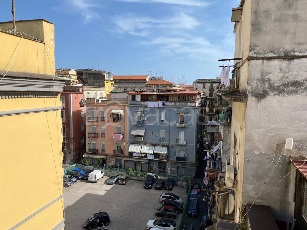 Appartamento in vendita a Napoli vico 7 Duchesca, 50