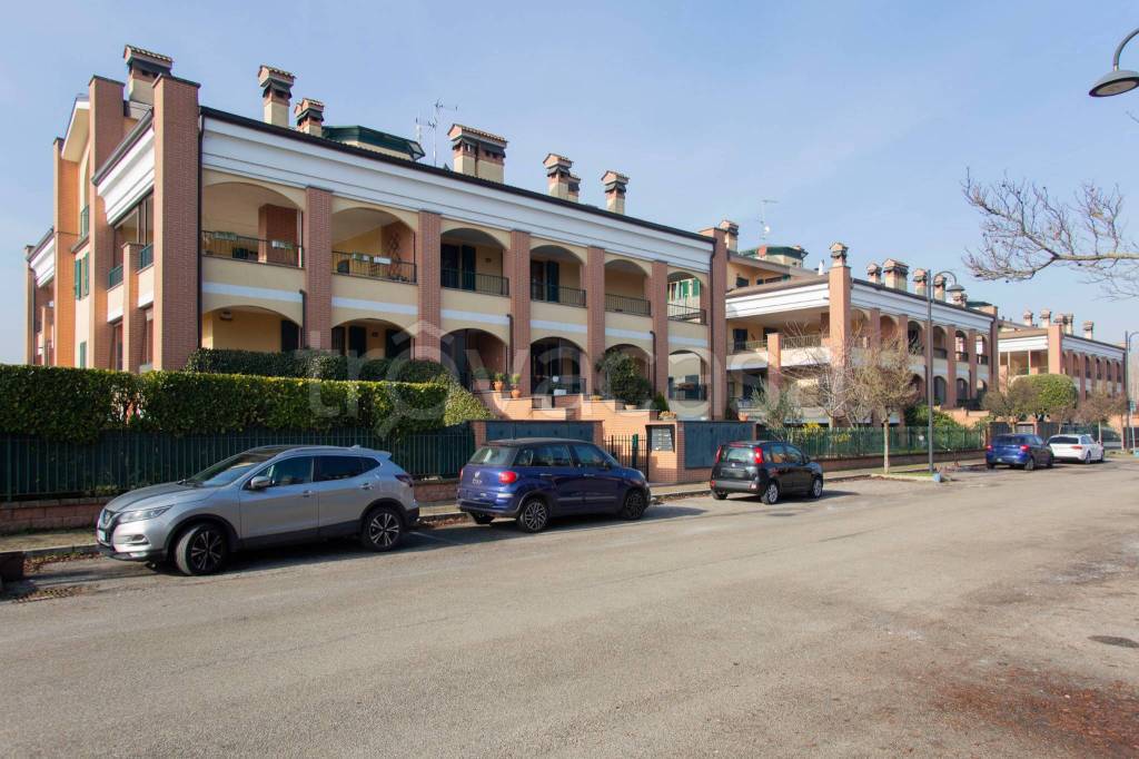Appartamento in vendita a Giussago via Fratelli Testa, 3