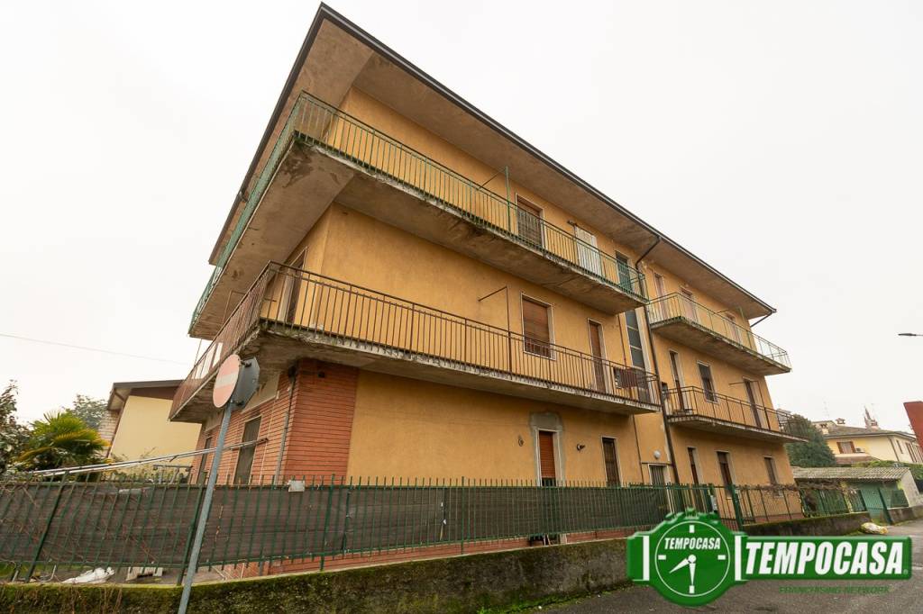 Appartamento in vendita a Senna Lodigiana via Achille Grandi