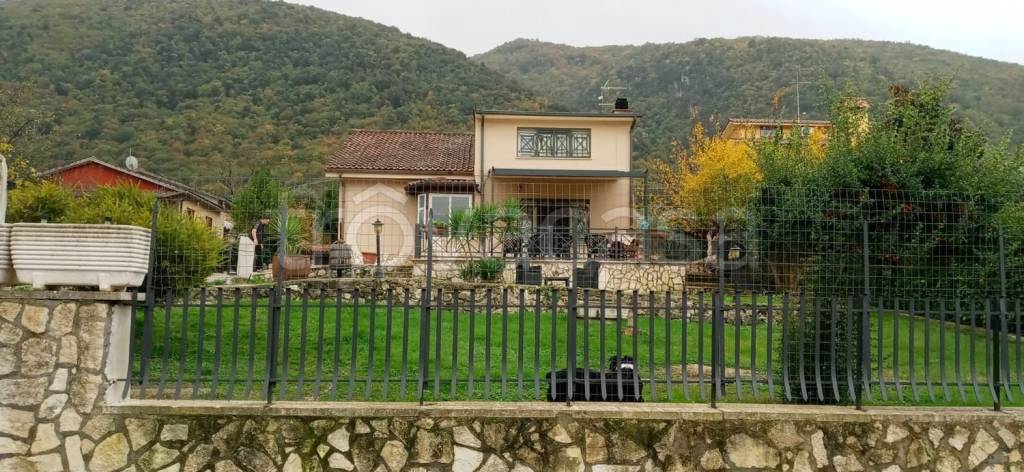 Villa in vendita a Castel Madama via di valle caprara