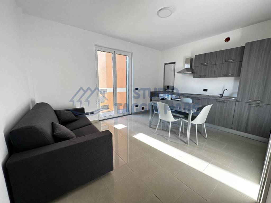 Appartamento in vendita a Riva Ligure strada Casai