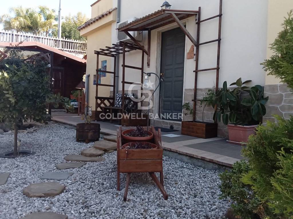 Villa Bifamiliare in vendita a Torchiara strada Comunale Dalle Case Bianche Torchiare
