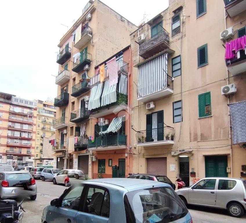 Appartamento in vendita a Palermo via Tommaso Calojra, 41