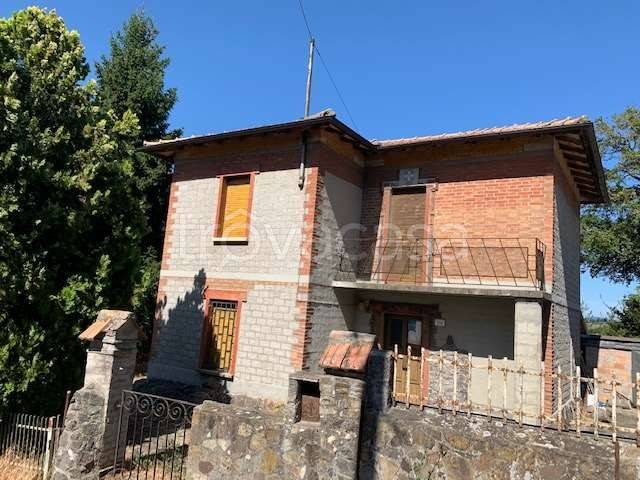 Casa Indipendente in vendita a Canossa località Vedriano, 216
