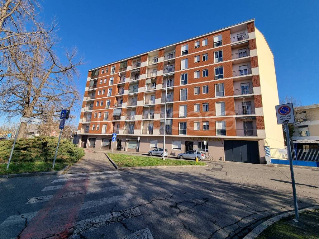 Appartamento in vendita ad Alessandria via Carlo Pisacane, 43