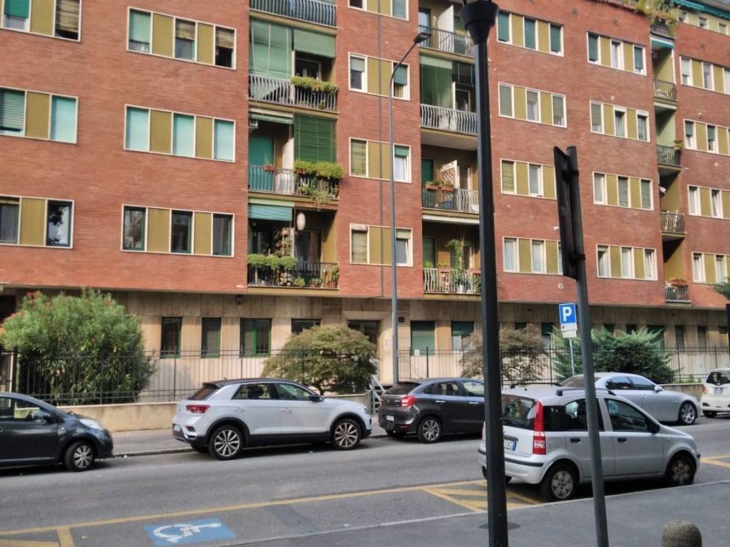 Appartamento in vendita a Milano via Monte San Genesio, 24