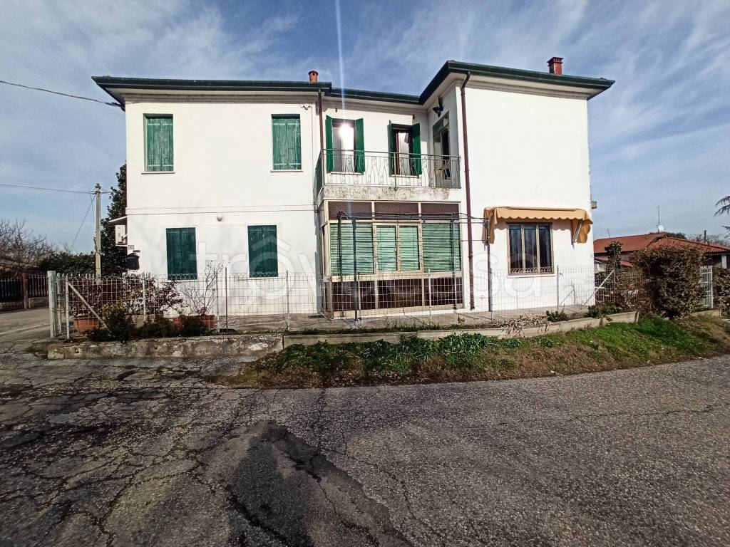 Villa in vendita a Bosaro via dei Turolla, 4