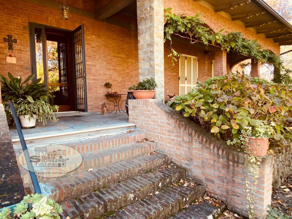 Casa Indipendente in vendita a Formigine via giardini