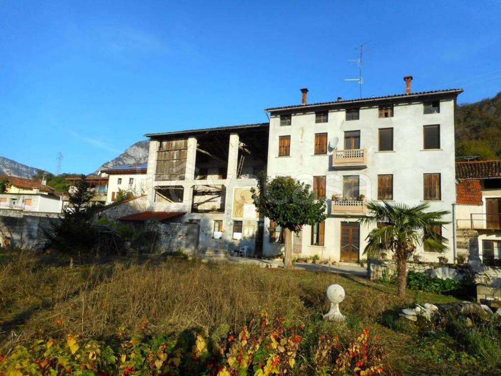 Villa Bifamiliare in vendita a Maniago