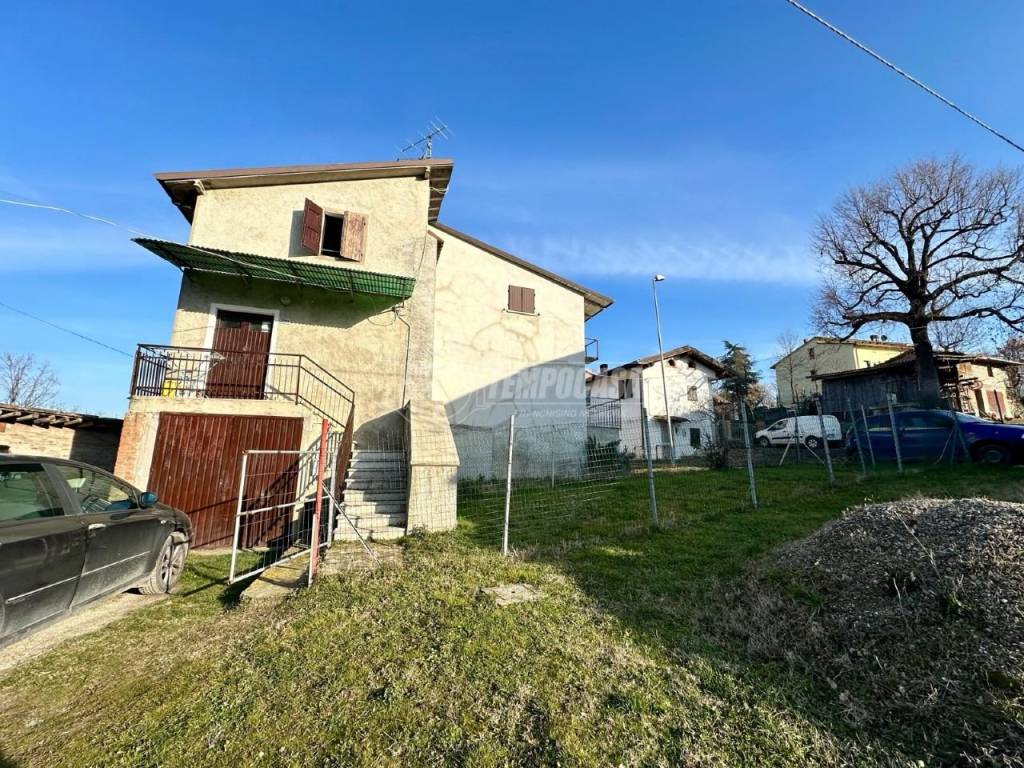 Casa Indipendente in vendita a Prignano sulla Secchia via Barighelli