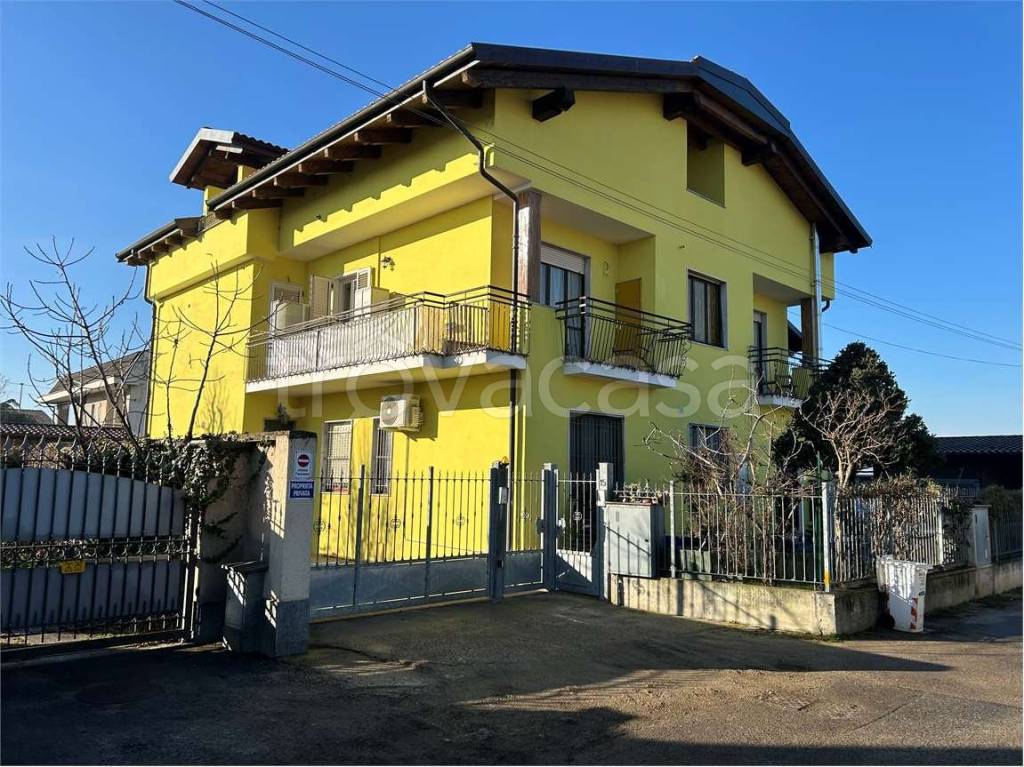 Appartamento in vendita a Santena via tripoli, 15
