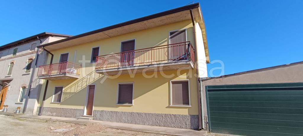 Appartamento in vendita a Vigasio via Zambonina