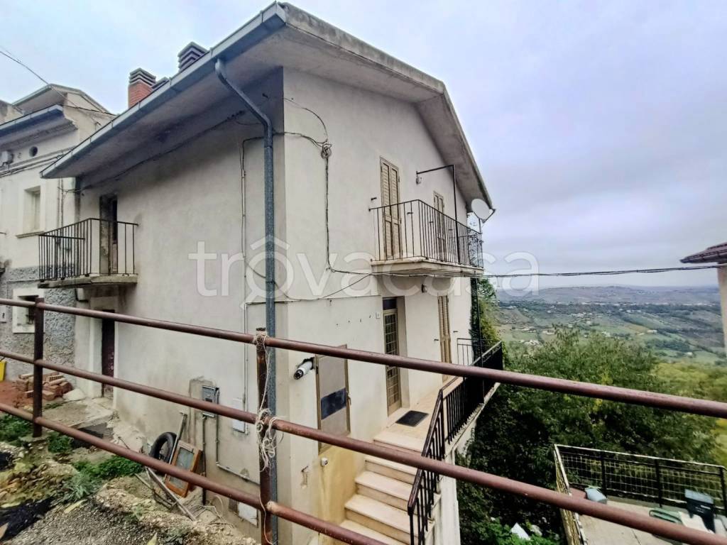 Casa Indipendente in vendita a Palombaro via casale s.n.c