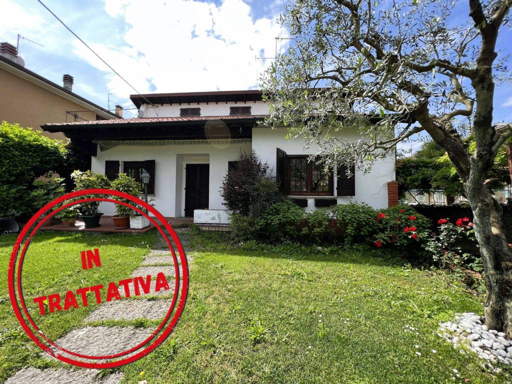Villa in vendita a Gussago via ronco, 31