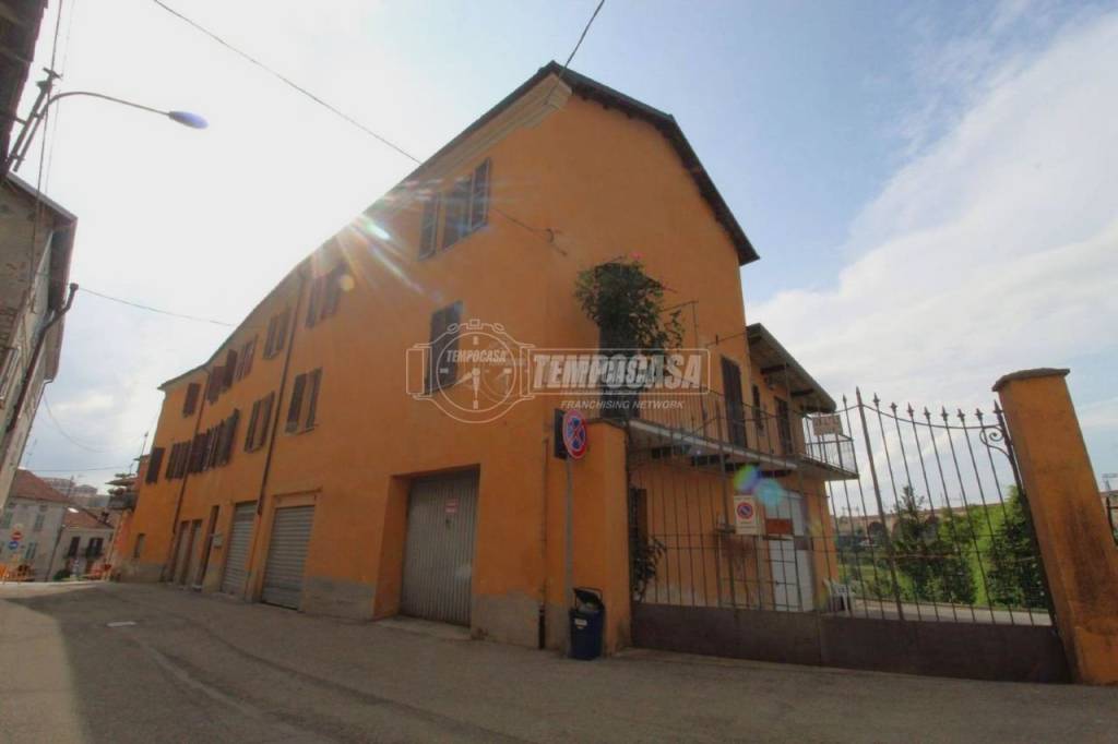 Appartamento in vendita a Mondovì via San Giuseppe Benedetto Cottolengo 39