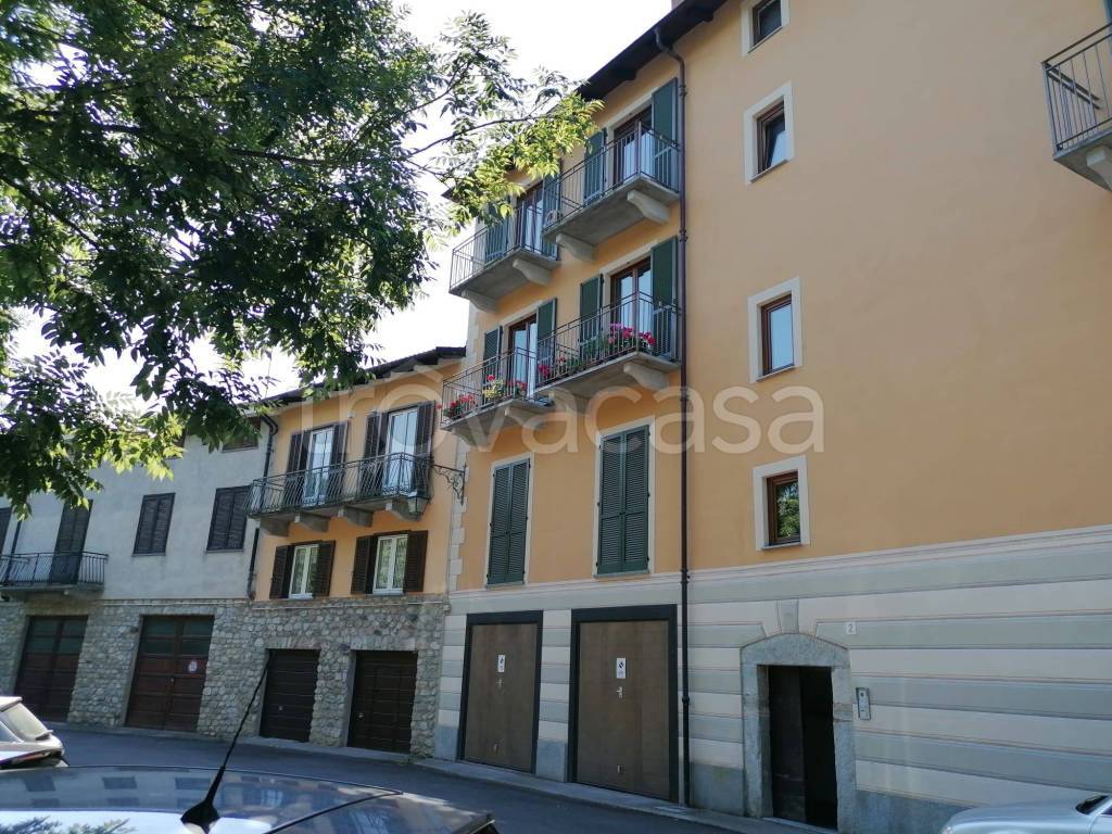 Appartamento in vendita a Dronero via Camillo Benso di Cavour, 7