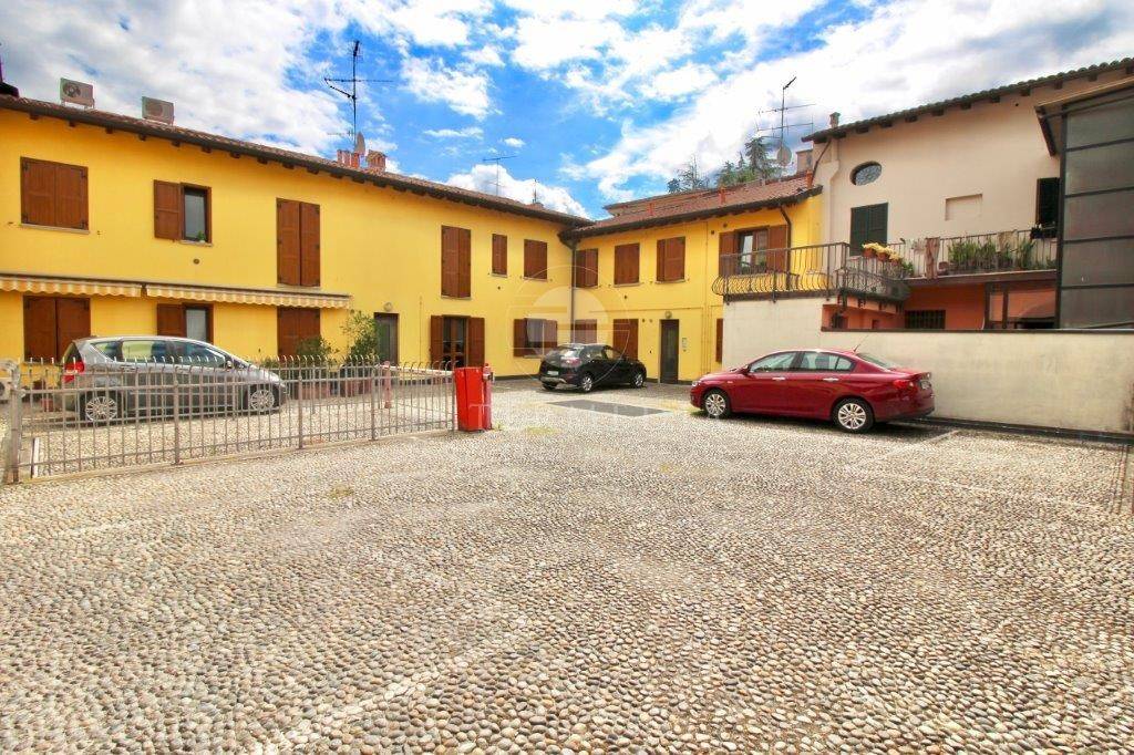 Appartamento in vendita a Brescia via Lucio Fiorentini, 34