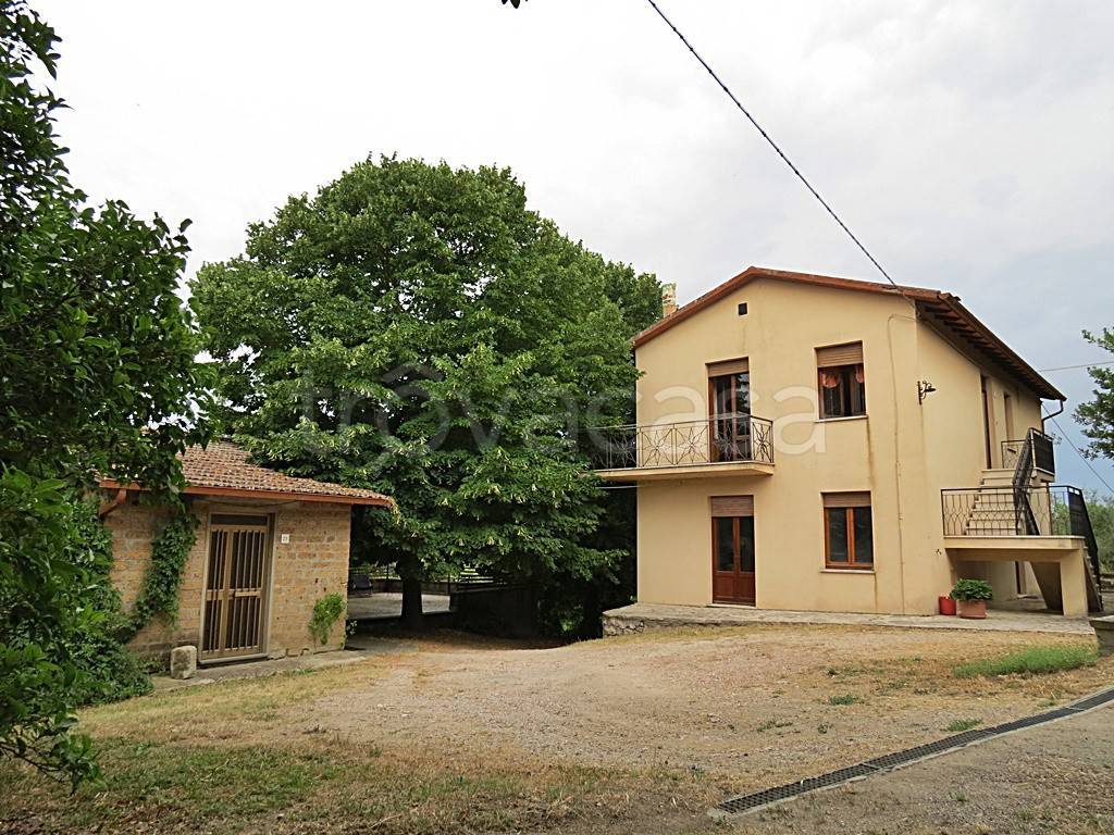 Villa in vendita a Baschi vocabolo Mignattaro