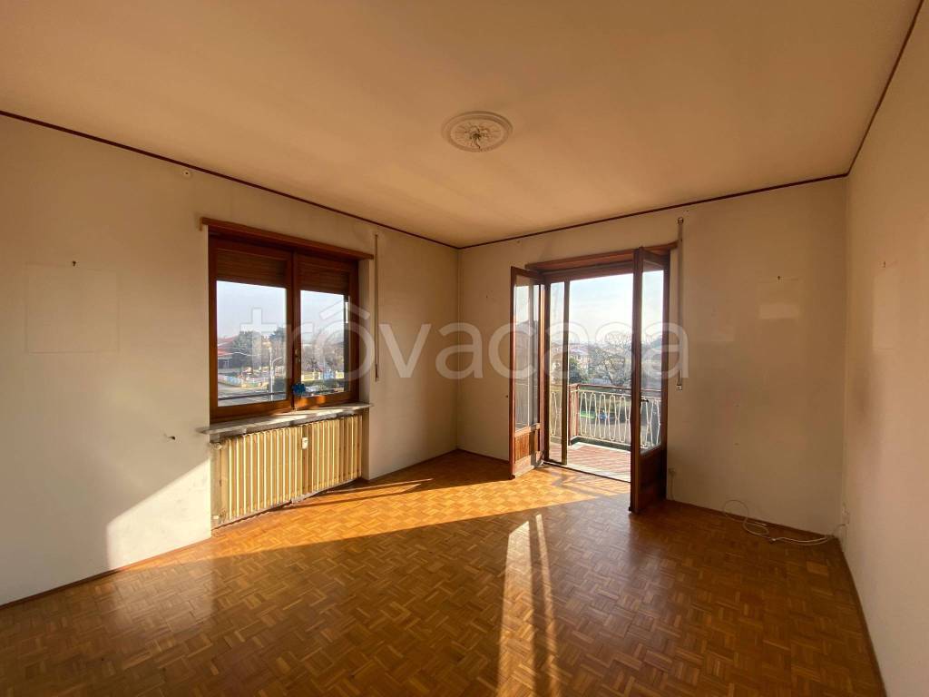 Appartamento in in vendita da privato a Carisio via Vincenzo Buronzo, 5