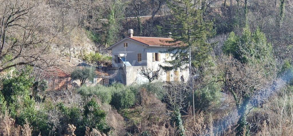 Villa in vendita a Montefelcino via Capoville