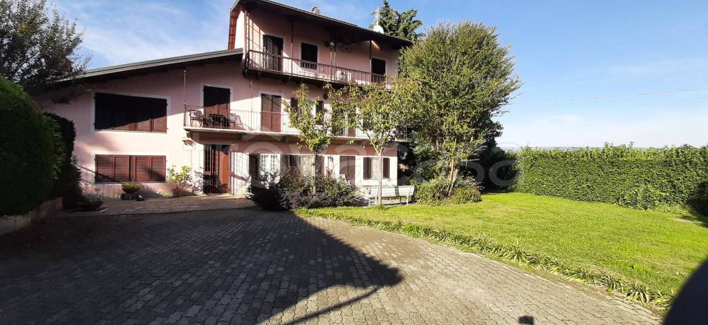 Villa in vendita a Ivrea