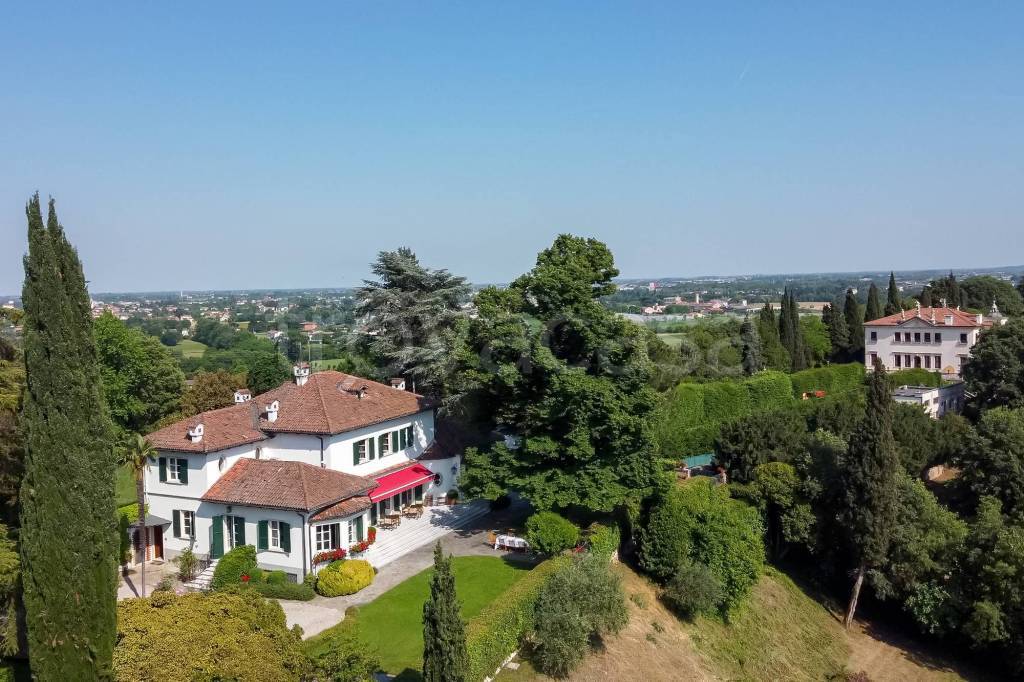 Villa in vendita a Vicenza via San Bastiano