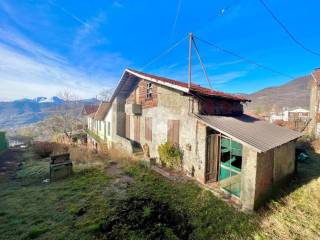 Casa indipendente in vendita a coassolo torinese via san pietro, 12