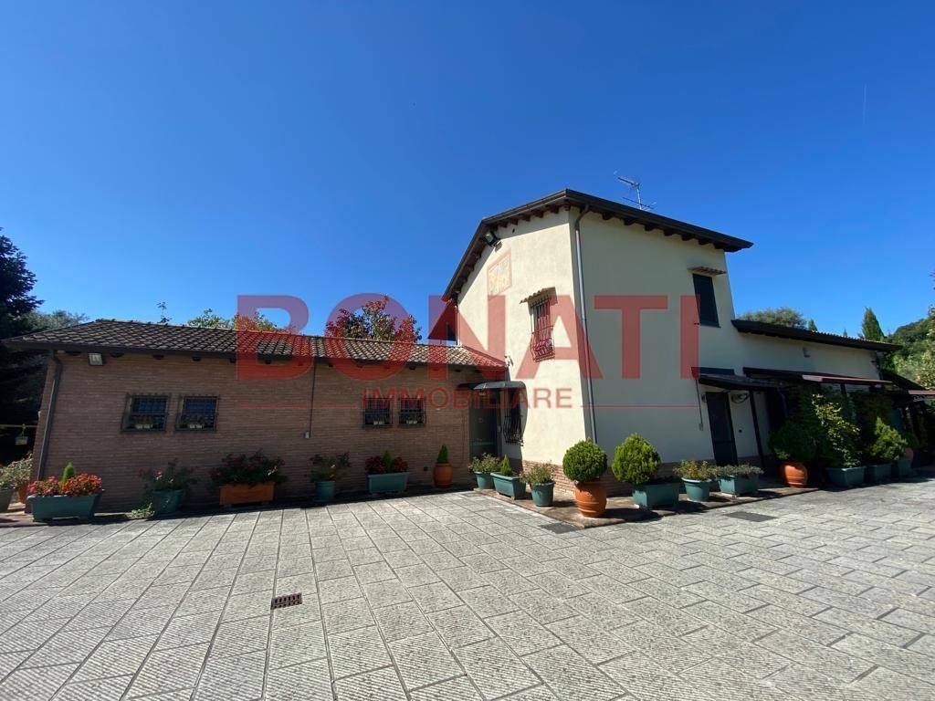 Villa in vendita a Sarzana via Chiassina, 2